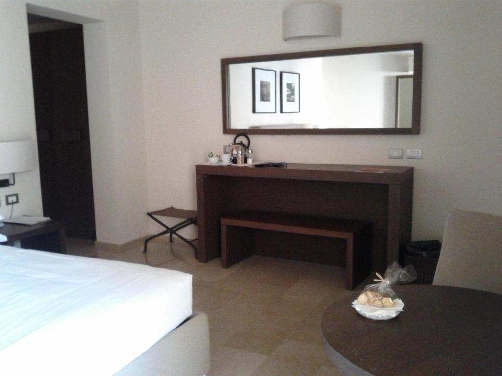 Mare Resort Трани Номер фото