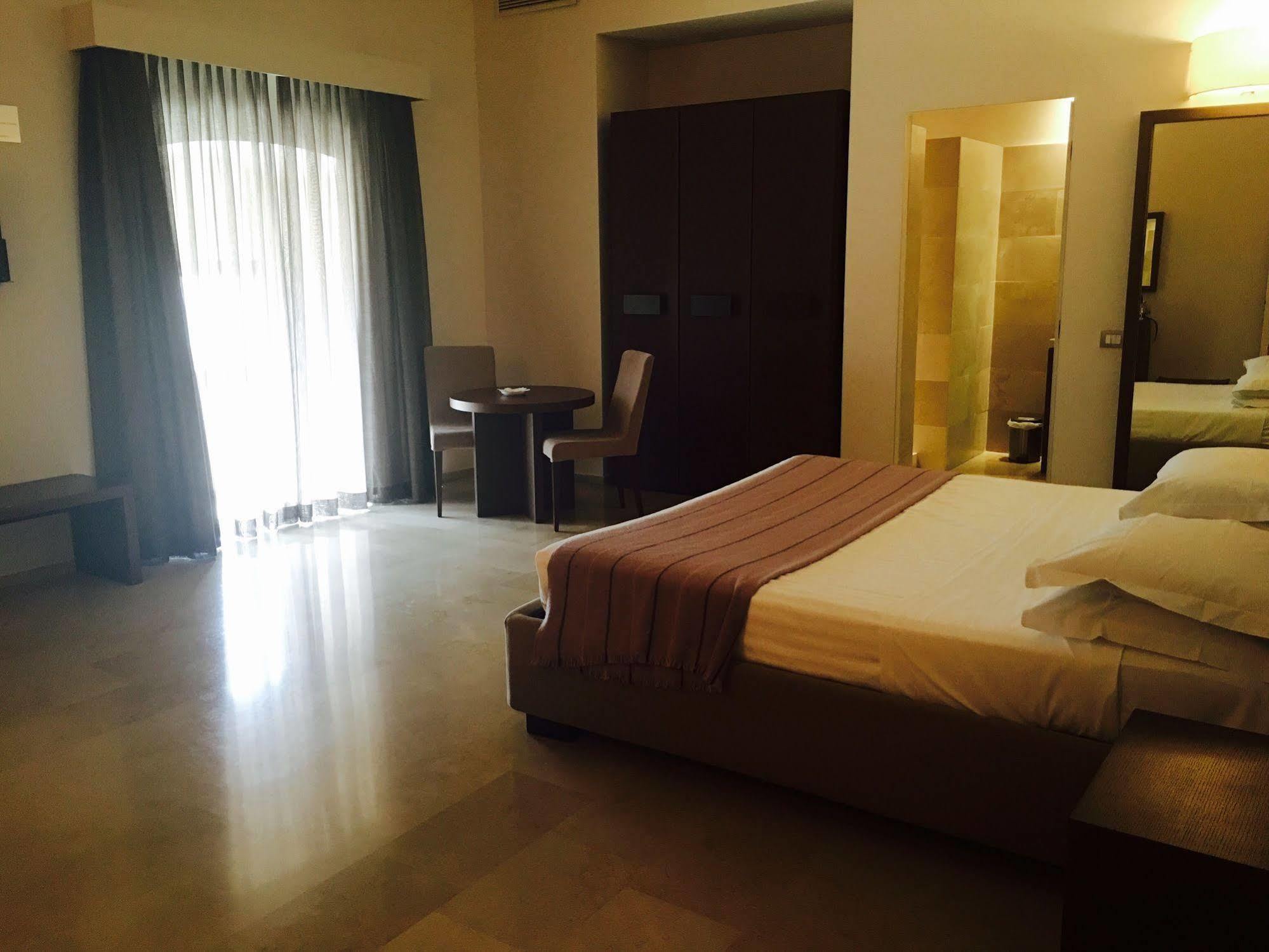 Mare Resort Трани Экстерьер фото